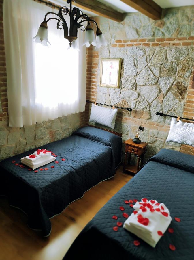 Casa Rural Puerta De Castilla Velayos Εξωτερικό φωτογραφία