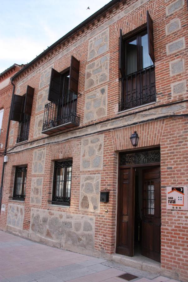 Casa Rural Puerta De Castilla Velayos Εξωτερικό φωτογραφία