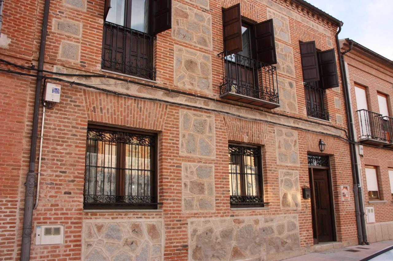 Casa Rural Puerta De Castilla Velayos Εξωτερικό φωτογραφία